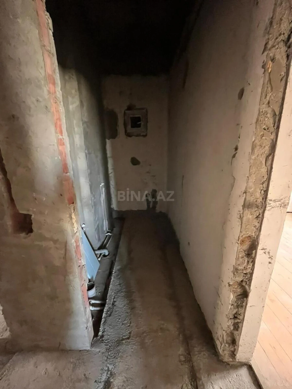 Satılır 7 otaqlı həyət evi 480 m²