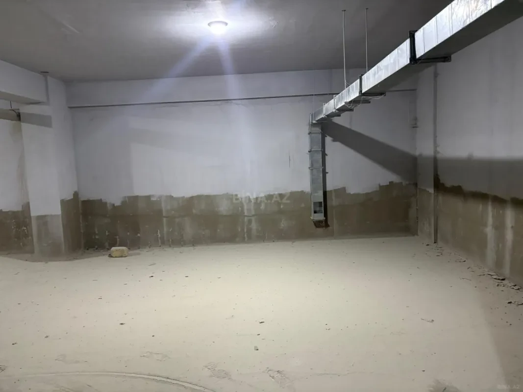 Satılır qaraj 37 m²