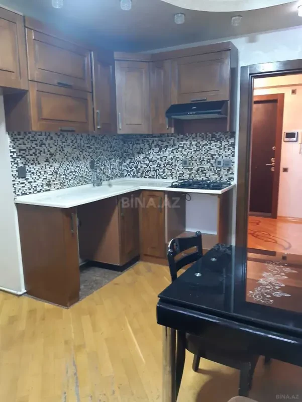 Satılır 2 otaqlı mənzil 75 m²