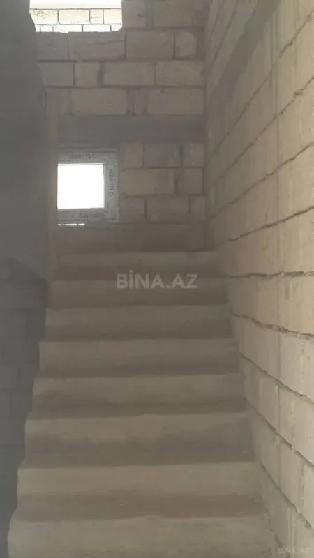 Satılır 4 otaqlı həyət evi 170 m²