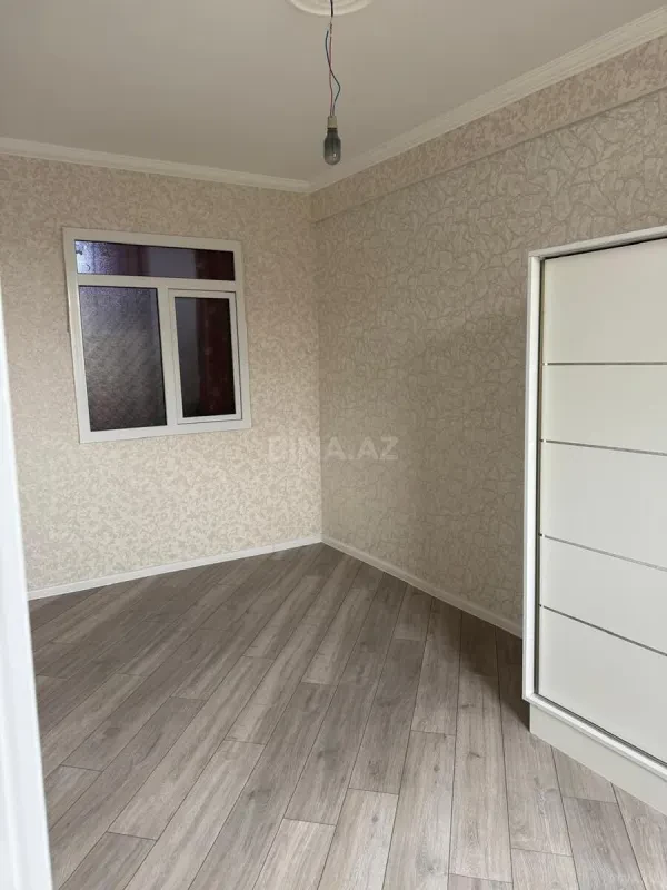 Satılır 3 otaqlı mənzil 81 m²