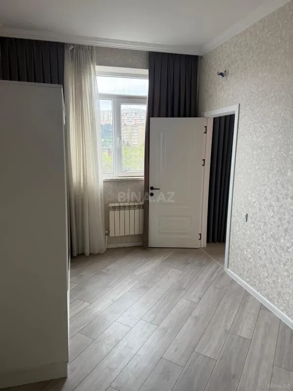 Satılır 3 otaqlı mənzil 81 m²