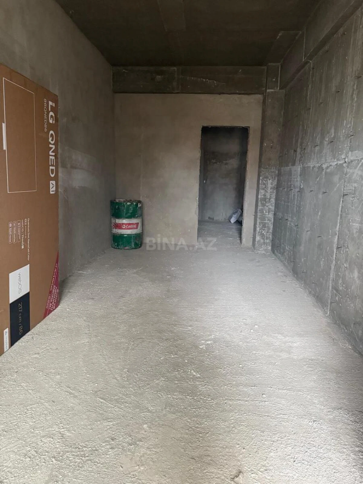 Satılır 3 otaqlı mənzil 168 m²