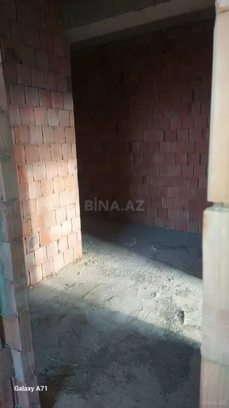 Satılır 2 otaqlı mənzil 64 m²
