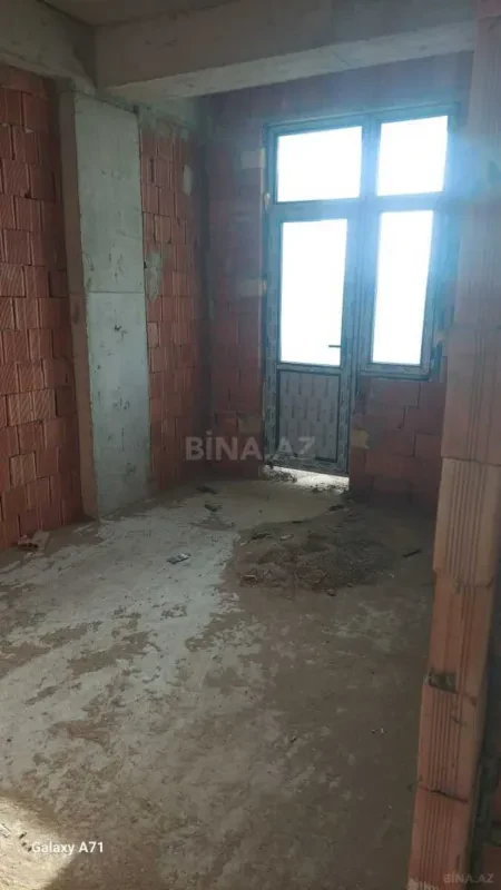 Satılır 2 otaqlı mənzil 64 m²