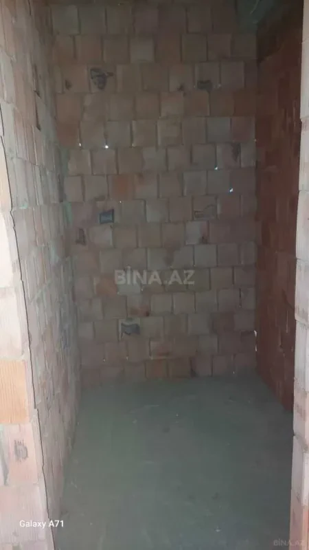 Satılır 2 otaqlı mənzil 64 m²
