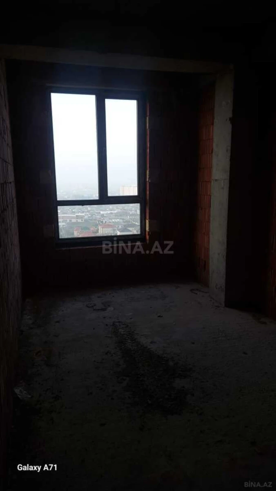 Satılır 2 otaqlı mənzil 64 m²