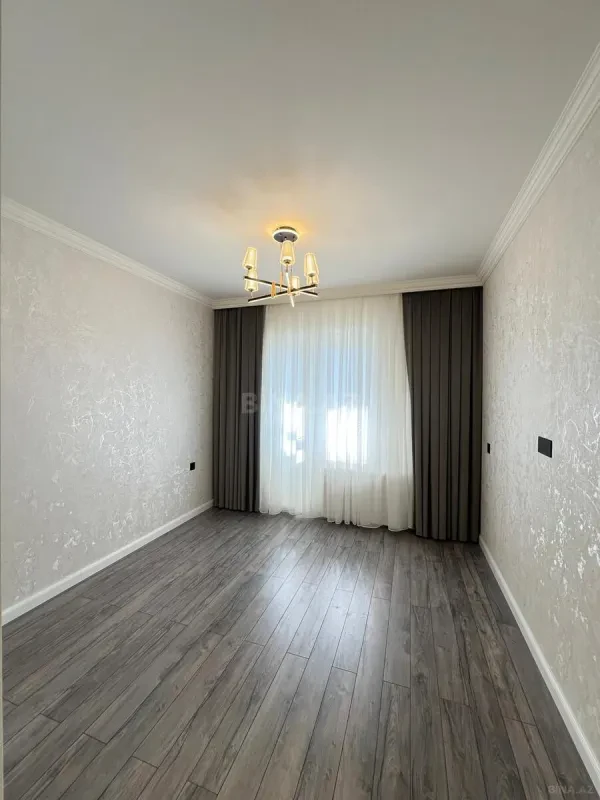 Satılır 2 otaqlı mənzil 65 m²