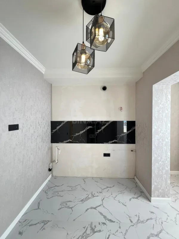 Satılır 2 otaqlı mənzil 65 m²