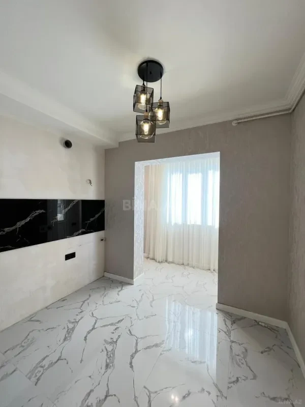 Satılır 2 otaqlı mənzil 65 m²