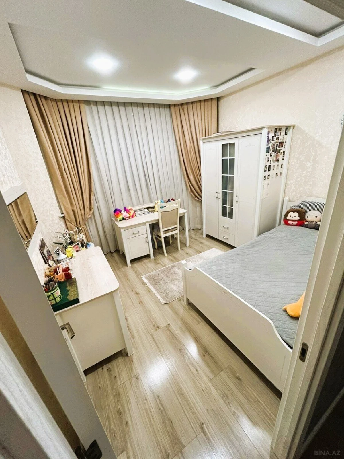Satılır 4 otaqlı mənzil 87 m²
