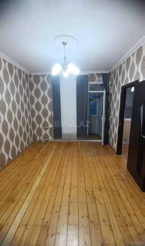 Satılır 1 otaqlı mənzil 40 m²