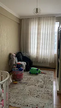 Satılır 4 otaqlı mənzil 110 m²