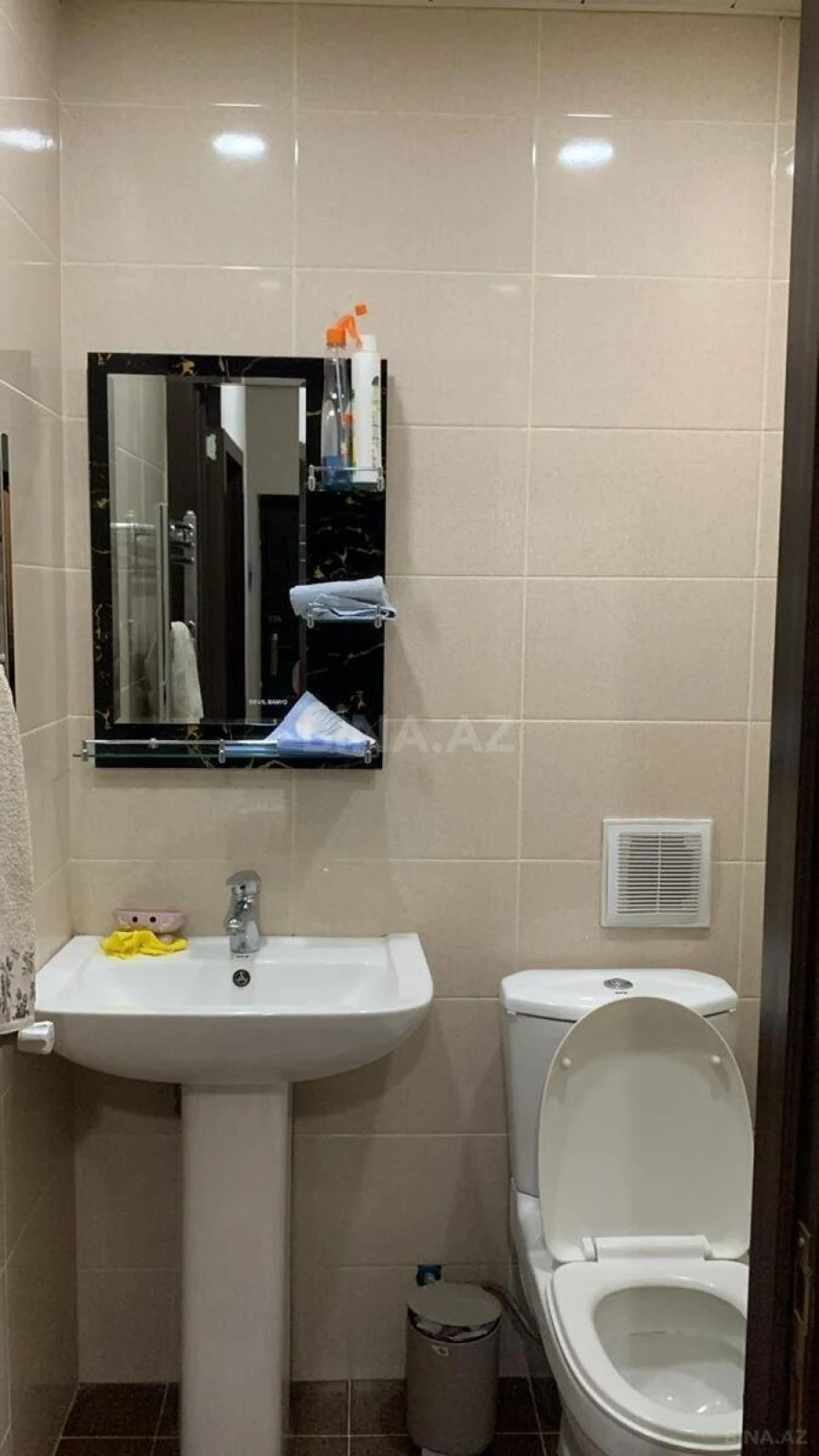 Satılır 4 otaqlı mənzil 110 m²