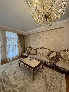 Kirayə verilir 3 otaqlı mənzil 150 m² — Bakı 3 otaq 150.00 m²