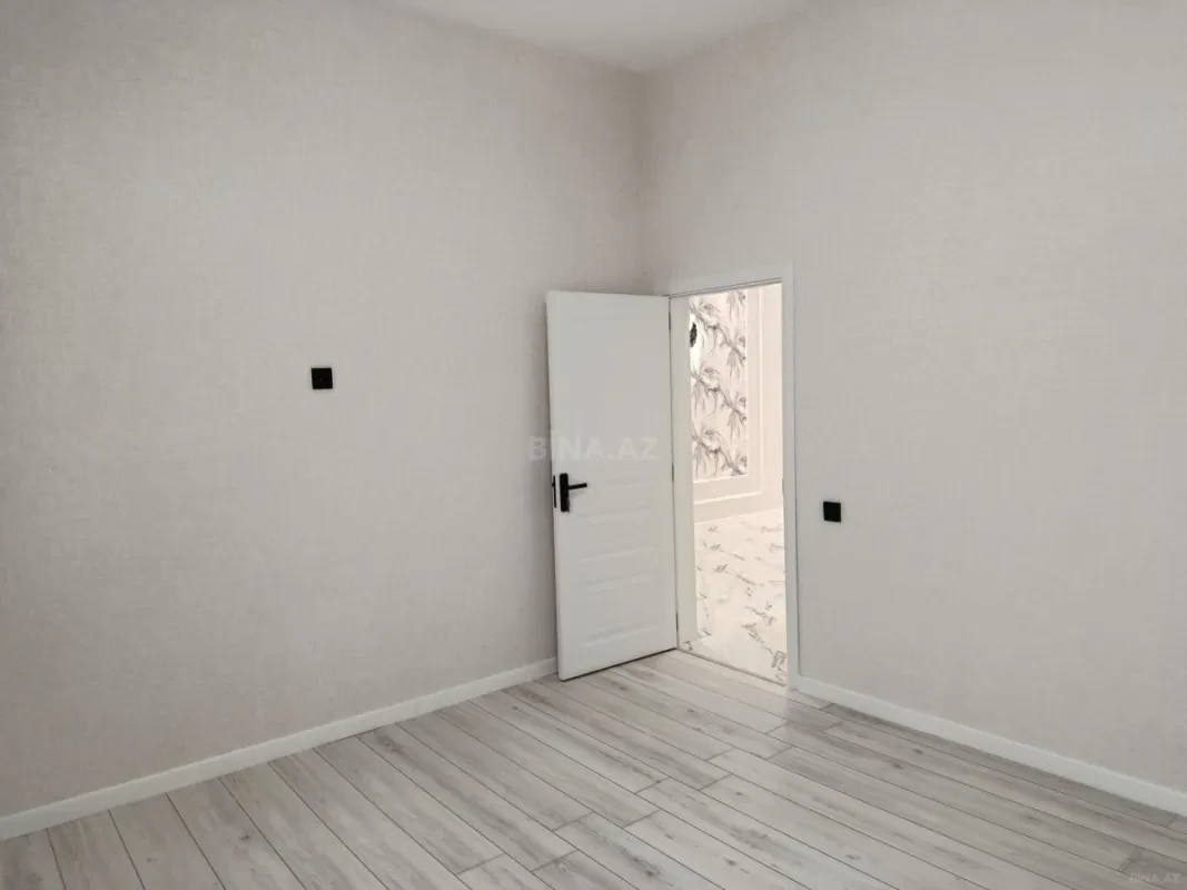 Satılır 4 otaqlı həyət evi 165 m²