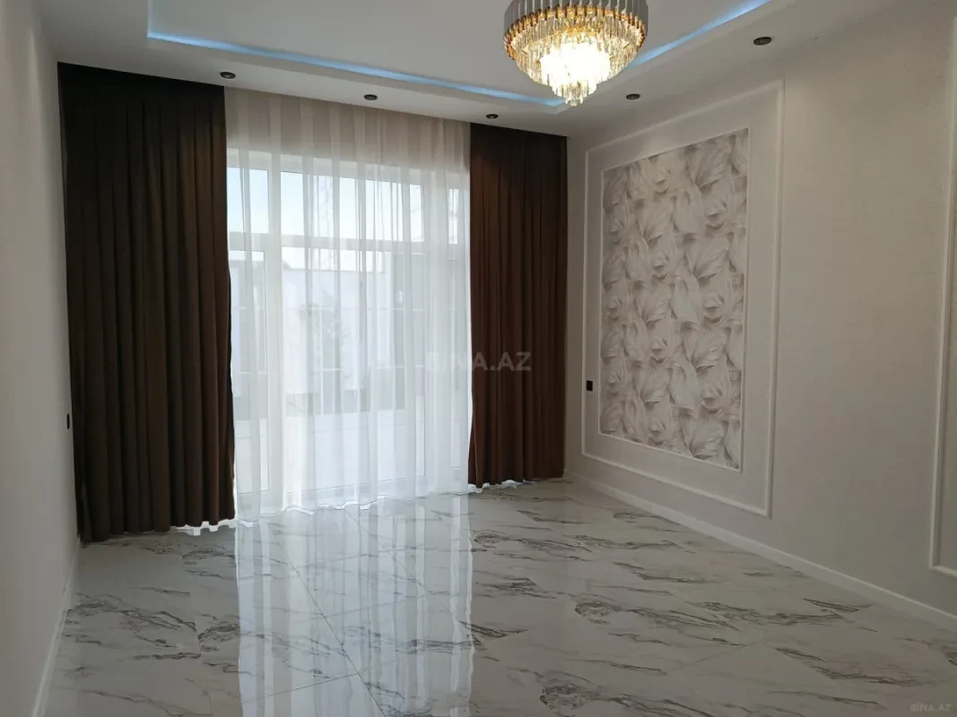 Satılır 4 otaqlı həyət evi 165 m²