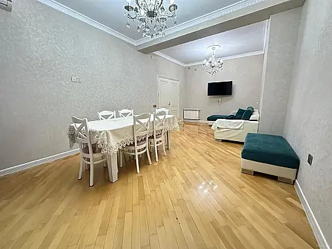 Satılır 3 otaqlı mənzil 98 m² — Bakı, Memar Əcəmi yanı 3 otaq 98.00 m²
