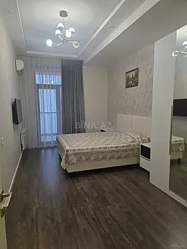 Satılır 2 otaqlı mənzil 97 m²