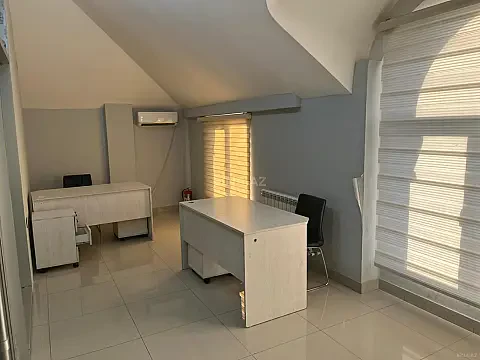 Kirayə verilir 1 otaqlı ofis 20 m² — Bakı, Nərimanov 1 otaq 20.00 m²