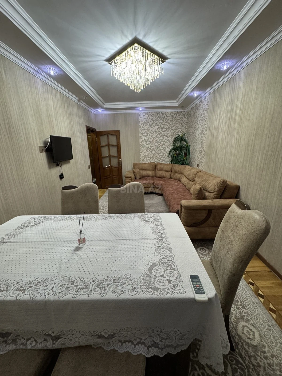 Satılır 2 otaqlı mənzil 65 m²