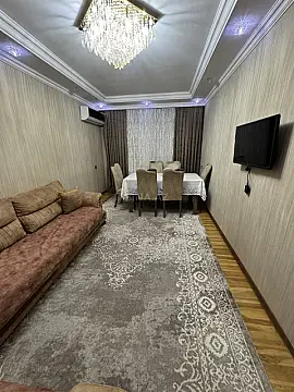 Satılır 2 otaqlı mənzil 65 m²