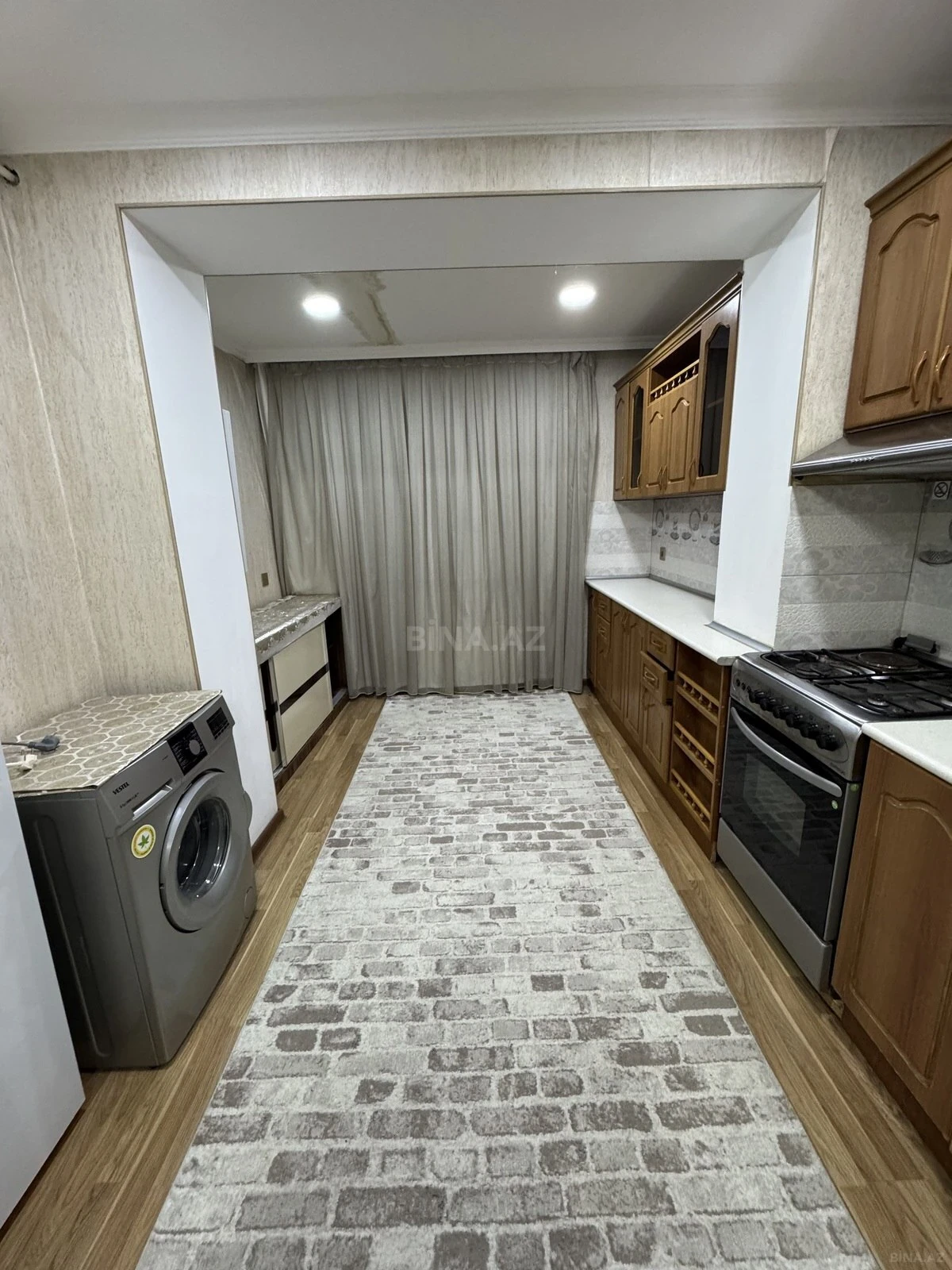Satılır 2 otaqlı mənzil 65 m²