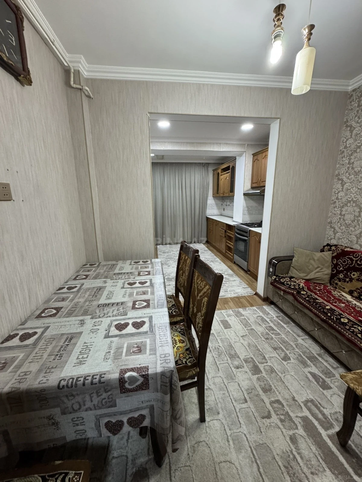 Satılır 2 otaqlı mənzil 65 m²