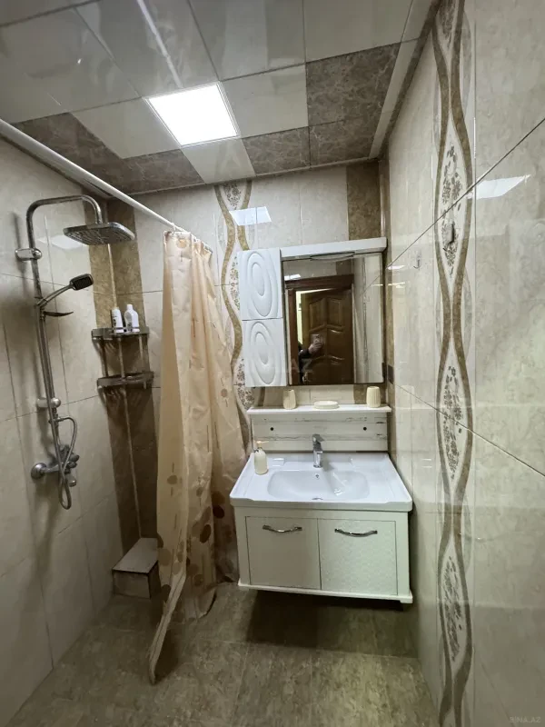 Satılır 2 otaqlı mənzil 65 m²