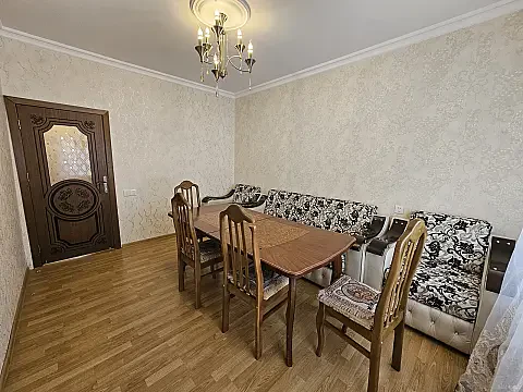 Satılır 3 otaqlı mənzil 85 m²