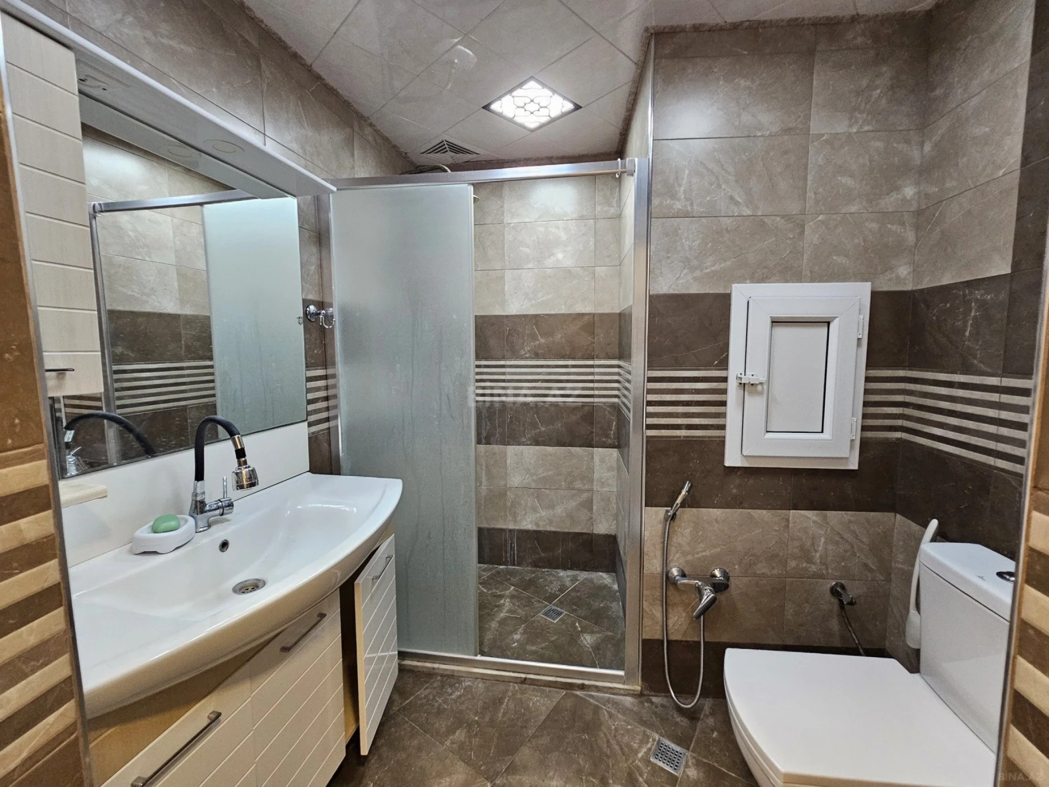 Satılır 3 otaqlı mənzil 85 m²