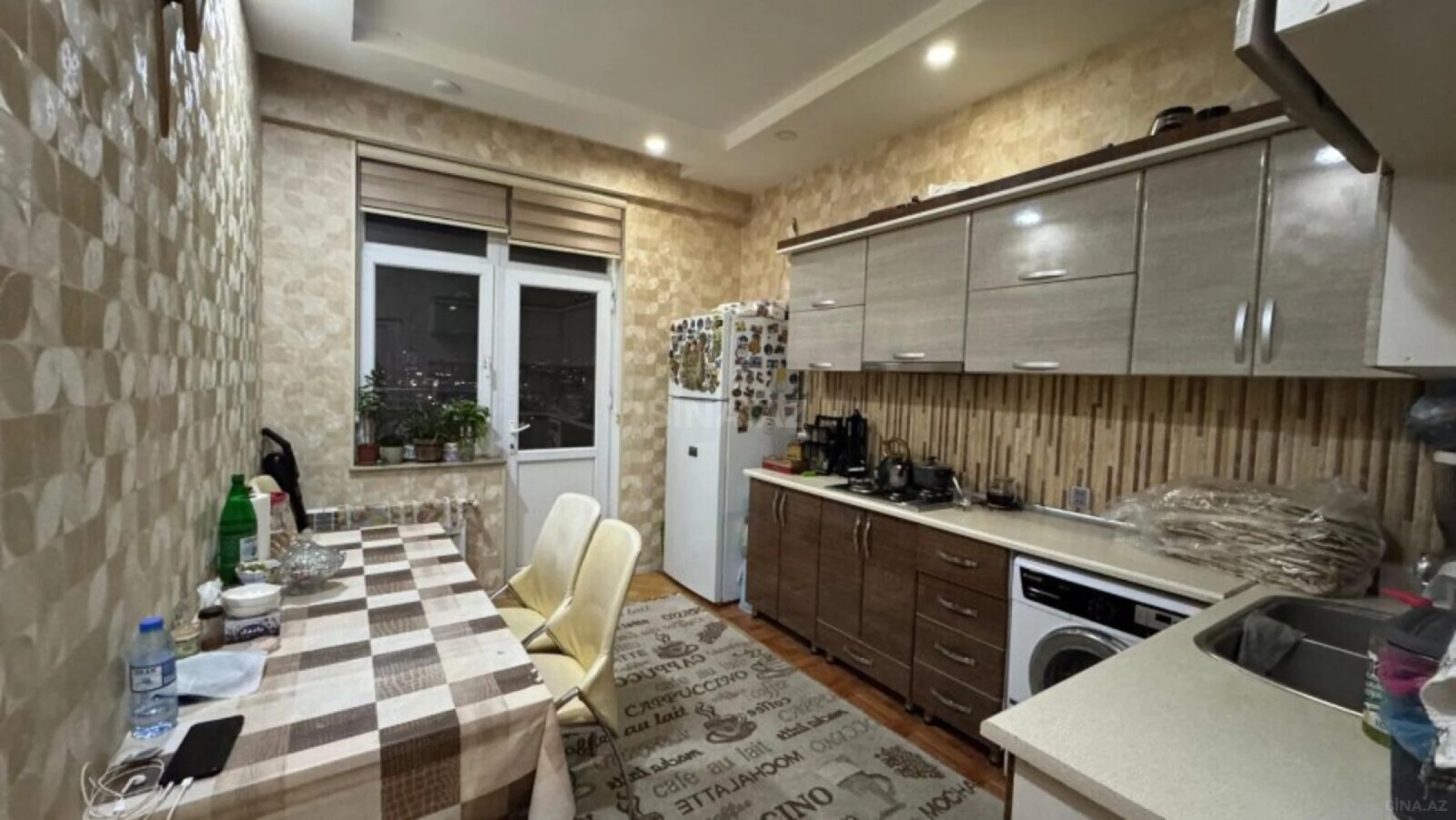 Satılır 3 otaqlı mənzil 115 m²