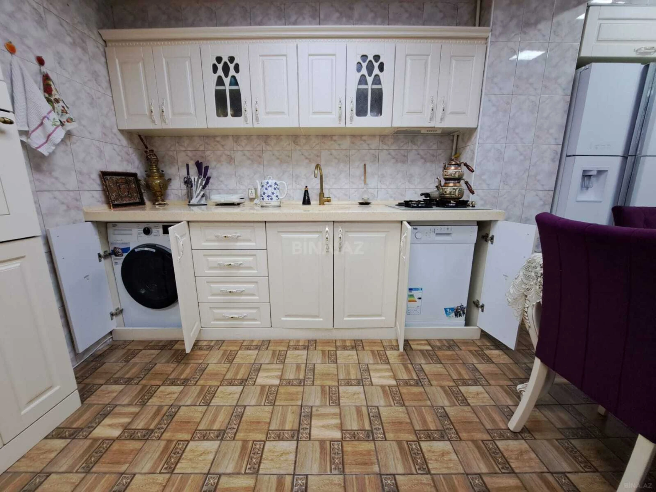 Satılır 4 otaqlı mənzil 95 m²
