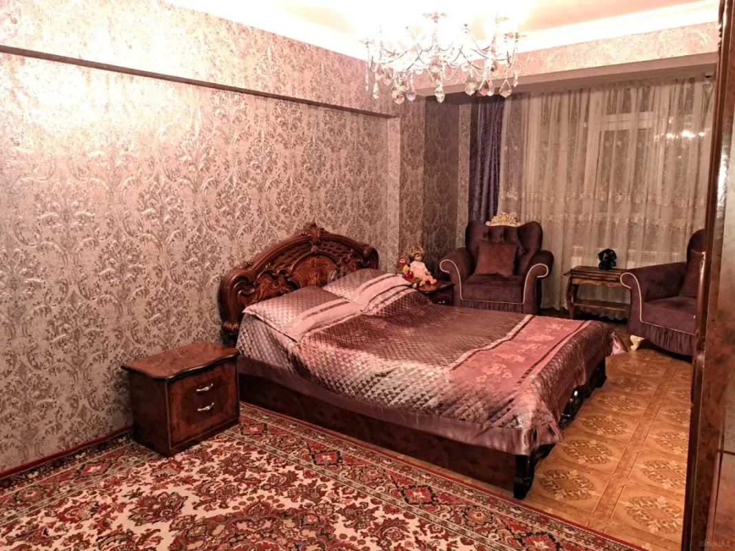 Satılır 4 otaqlı mənzil 95 m²