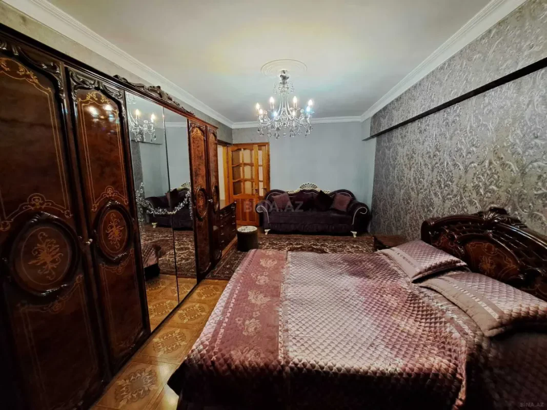 Satılır 4 otaqlı mənzil 95 m²