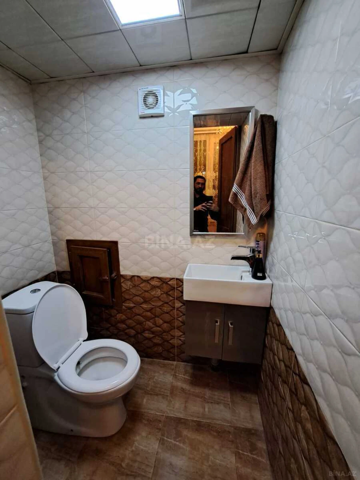 Satılır 4 otaqlı mənzil 95 m²