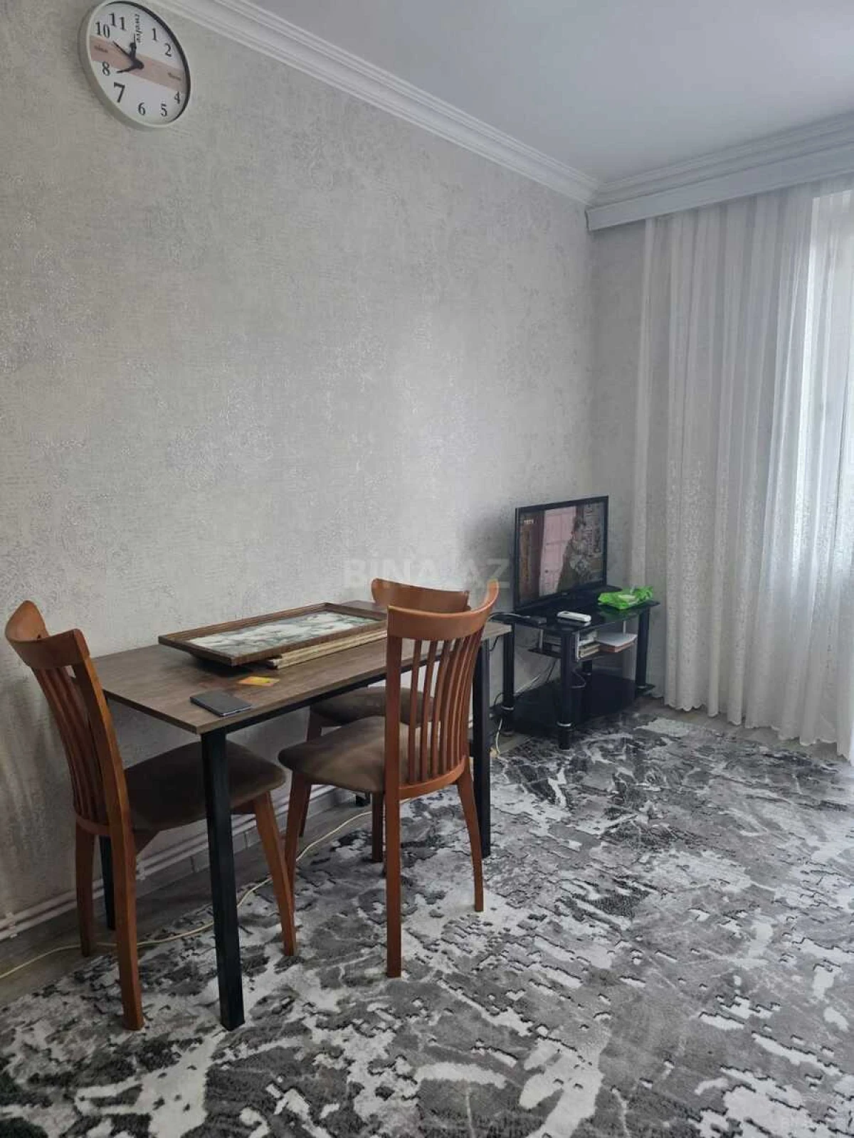 Kirayə verilir 2 otaqlı mənzil 50 m²