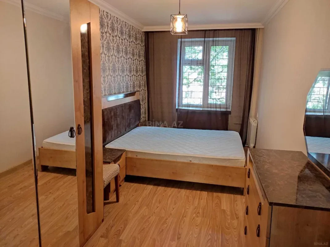 Satılır 2 otaqlı mənzil 60 m²