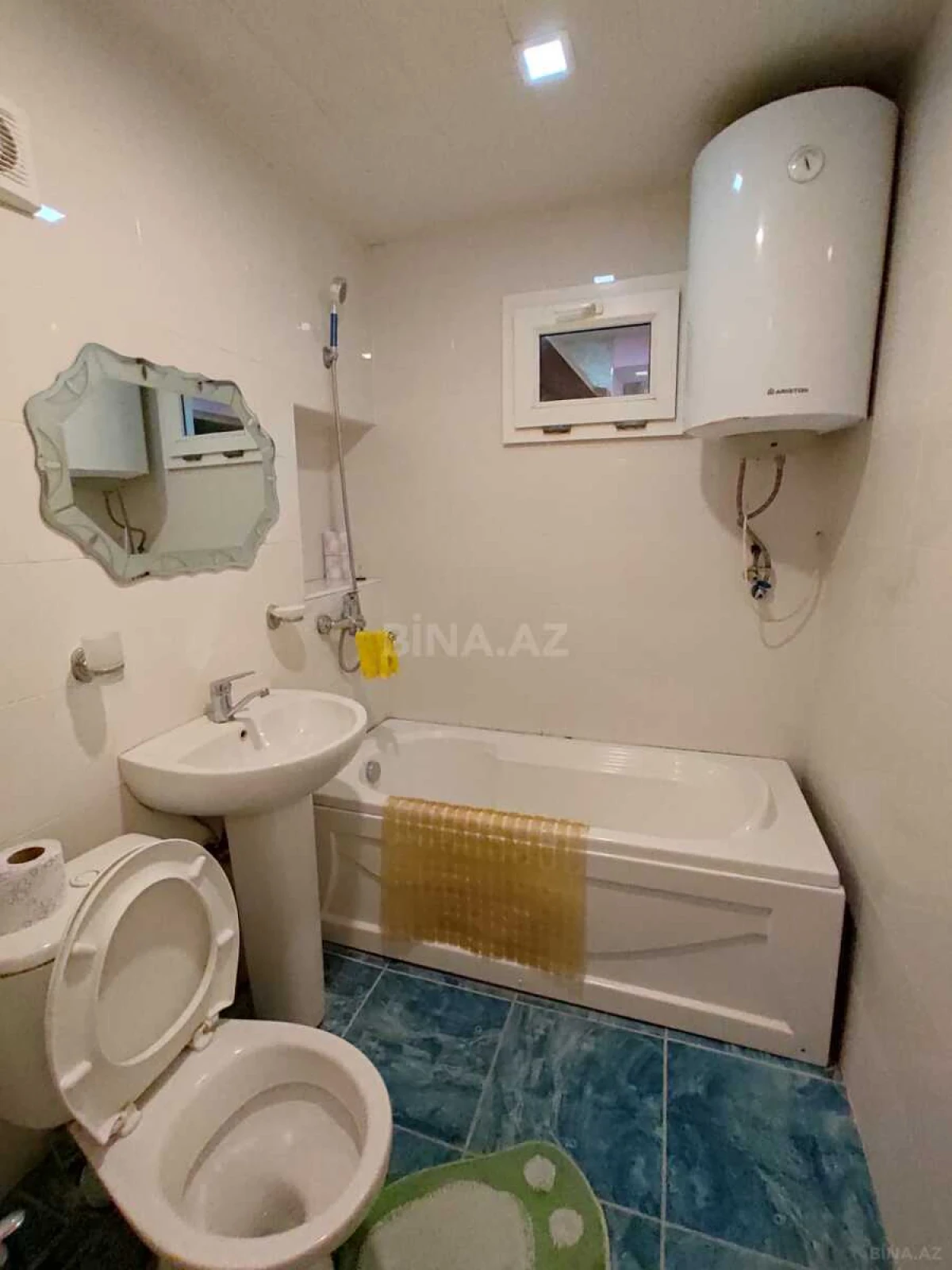 Satılır 2 otaqlı mənzil 60 m²