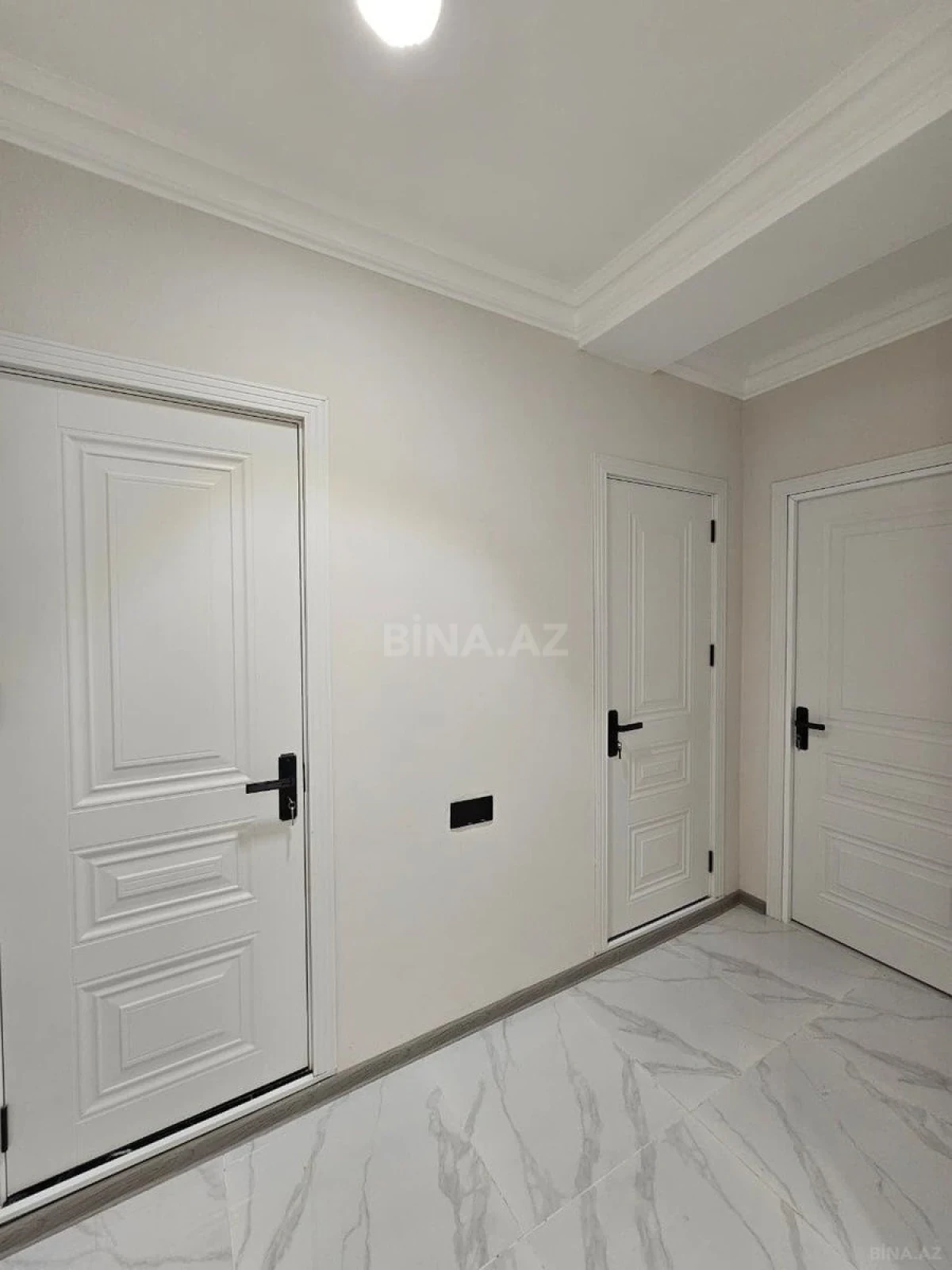 Satılır 3 otaqlı mənzil 83 m²