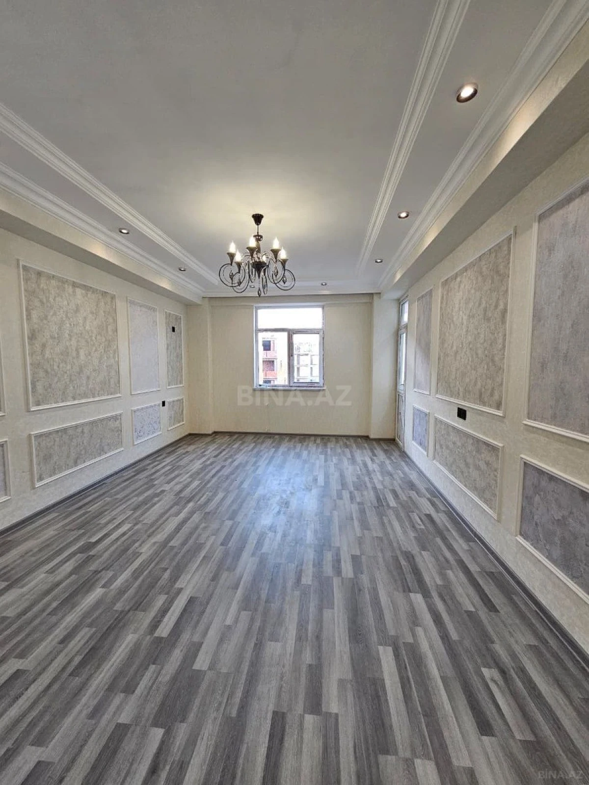 Satılır 3 otaqlı mənzil 83 m²