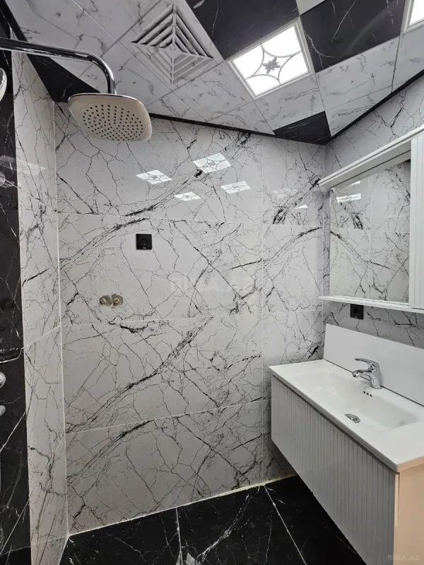 Satılır 3 otaqlı mənzil 83 m²