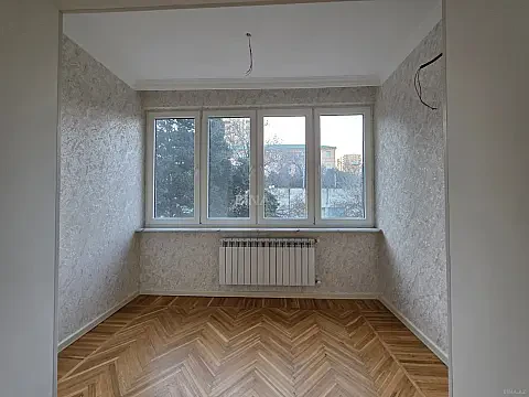 Satılır 3 otaqlı mənzil 75 m²
