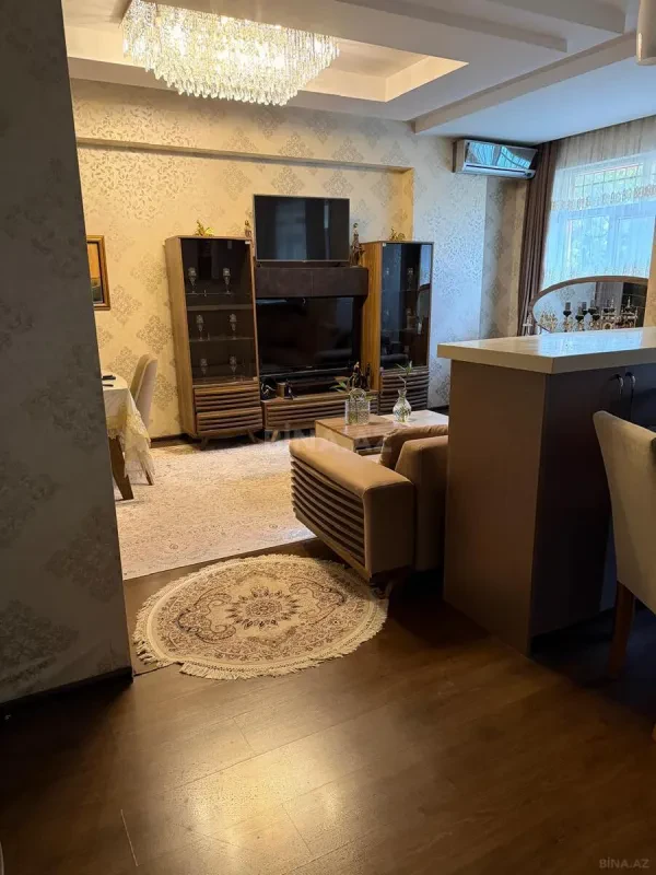 Satılır 3 otaqlı mənzil 90 m²