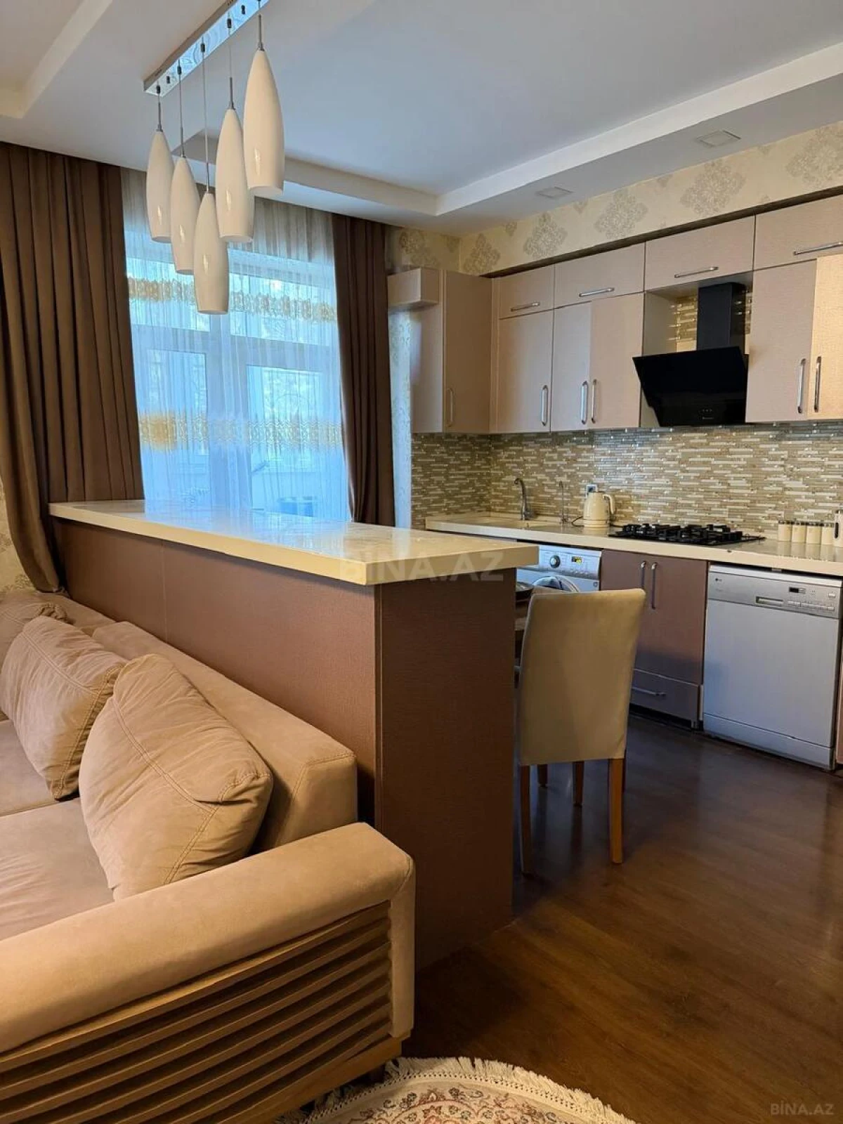 Satılır 3 otaqlı mənzil 90 m²
