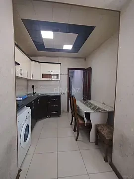Satılır 4 otaqlı mənzil 105 m²