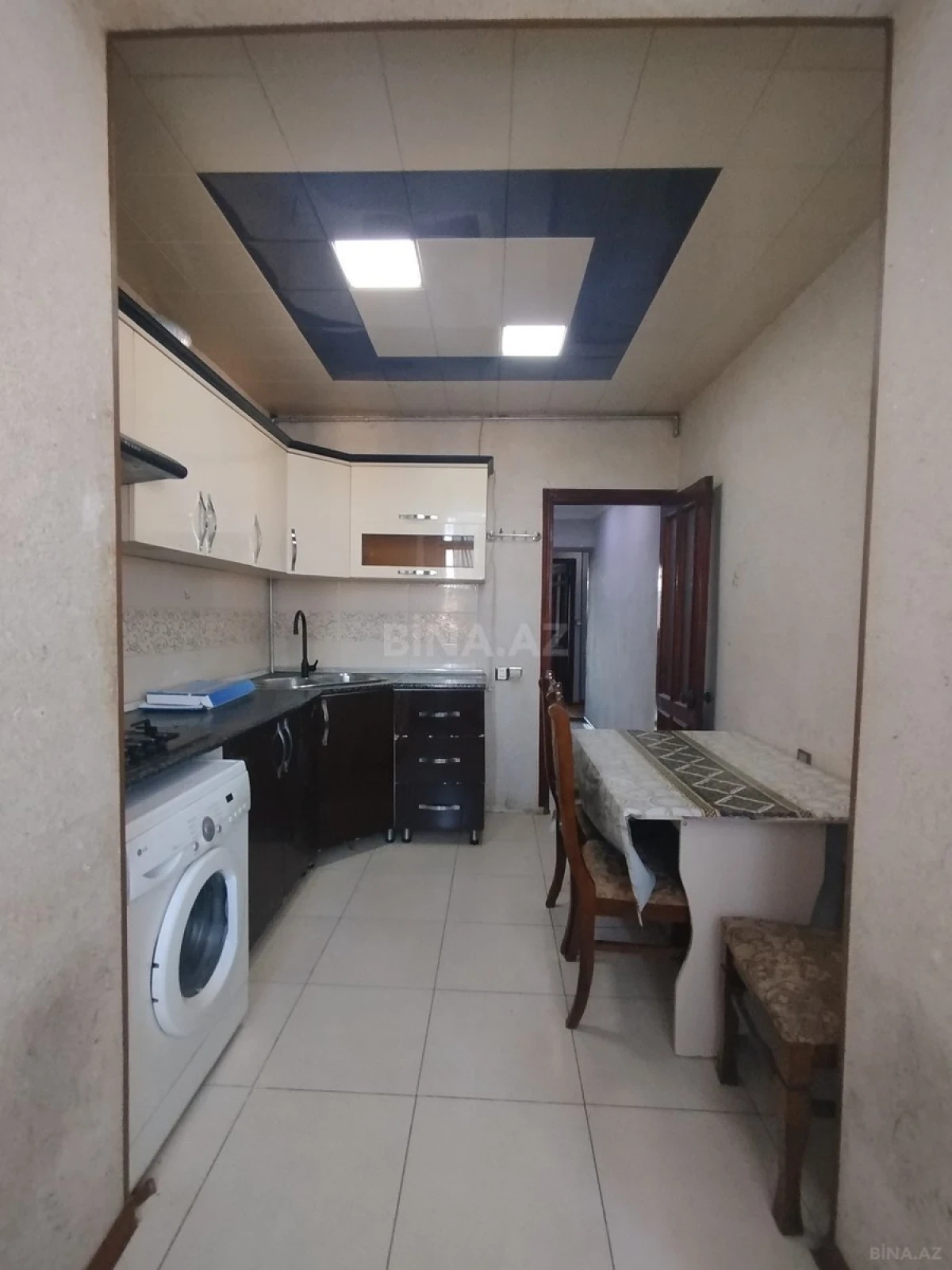Satılır 4 otaqlı mənzil 105 m²