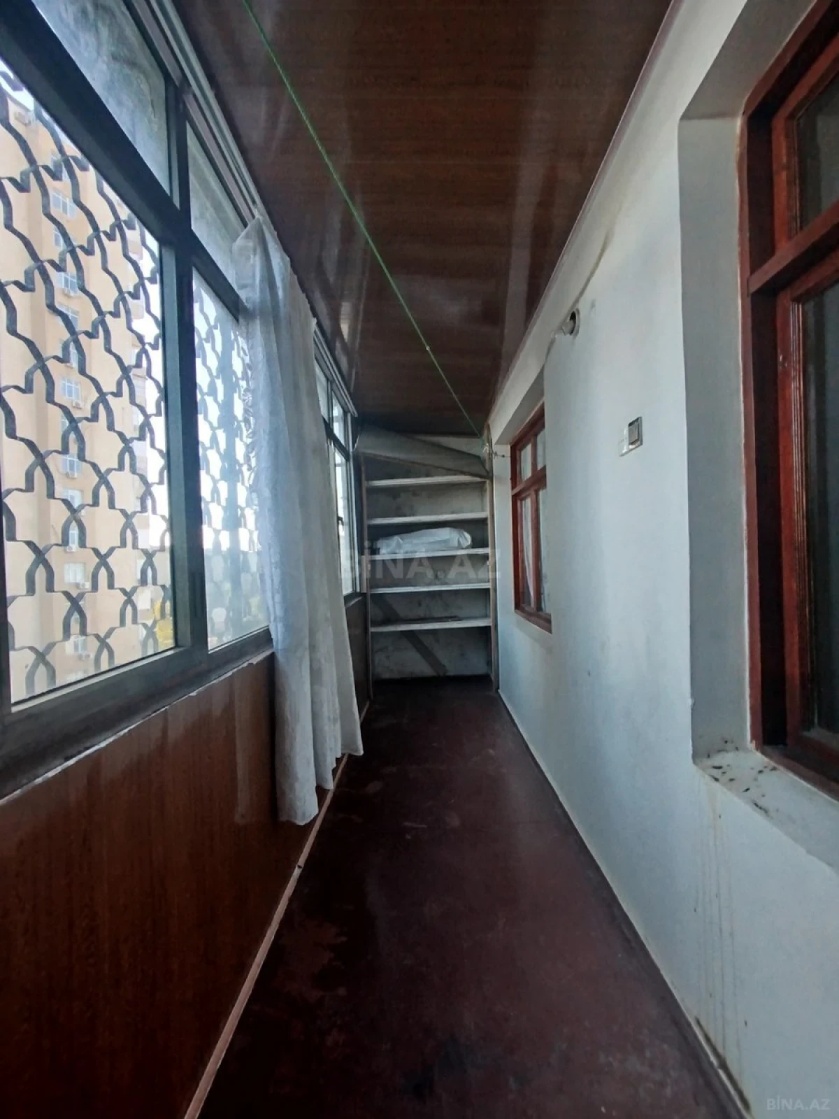 Satılır 4 otaqlı mənzil 105 m²