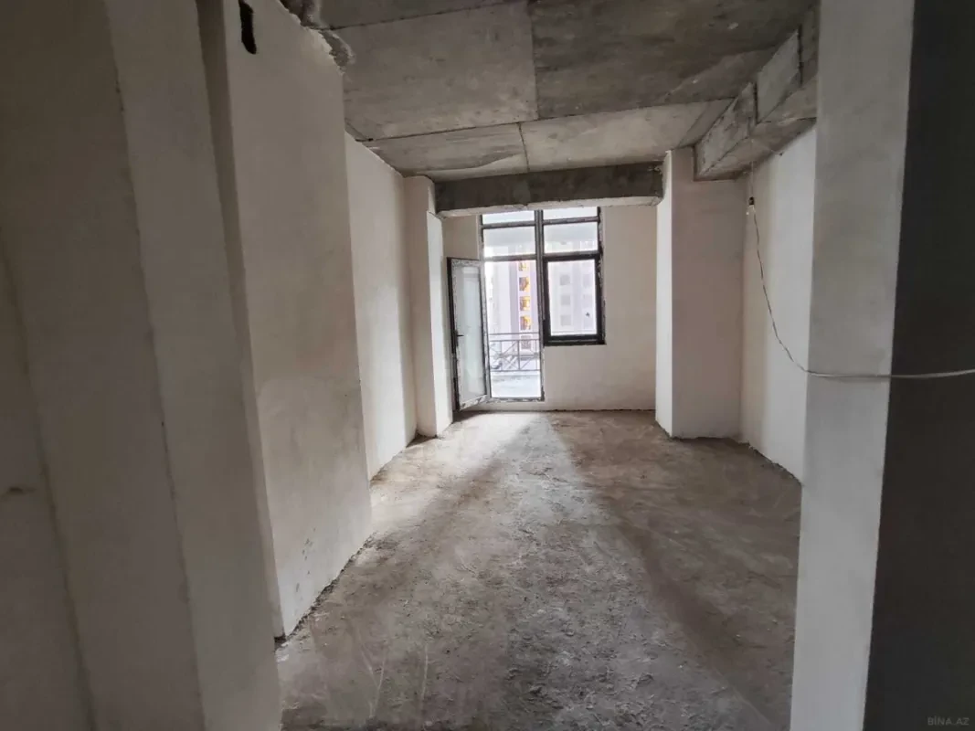 Satılır 2 otaqlı mənzil 118 m²