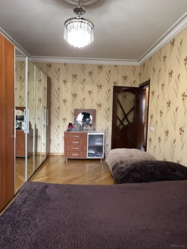 Satılır 3 otaqlı mənzil 90 m²